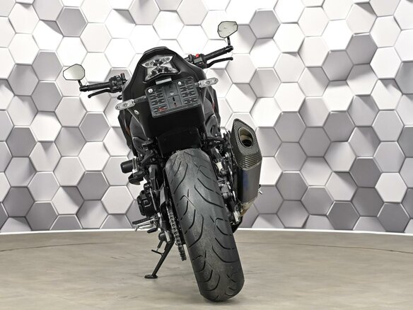 2020 Kawasaki Z 900, чёрный - вид 5