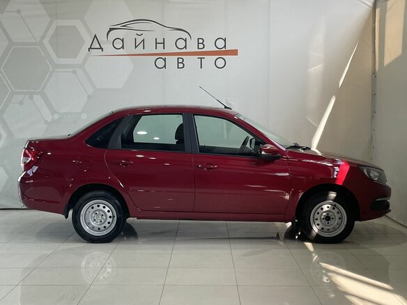 2026 Lada (ВАЗ) Granta I Рестайлинг, красный, 1088000 рублей - вид 3