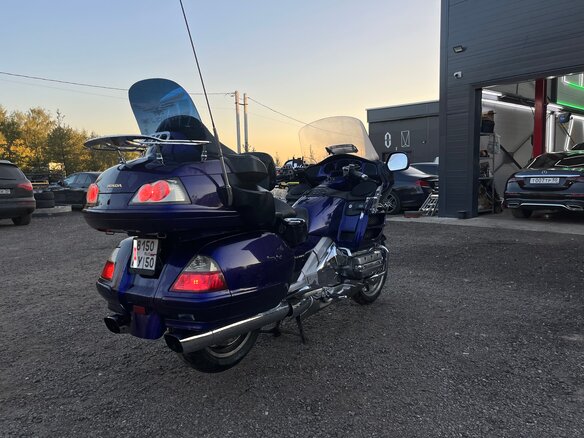 2002 Honda GL 1800 Gold Wing, синий, 850000 рублей - вид 2