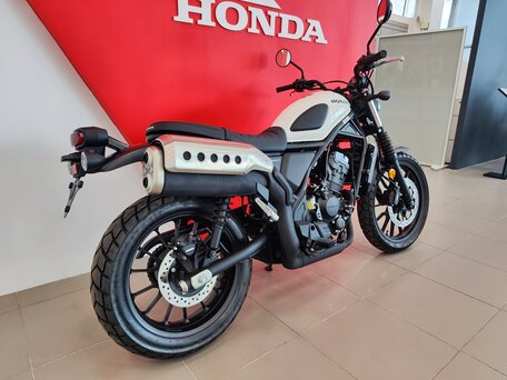 2023 Honda CL 300, белый, 699900 рублей, вид 3