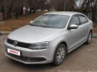 2013 Volkswagen Jetta VI, серебристый, 815000 рублей, вид 2