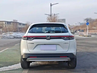 2025 Honda Vezel II Рестайлинг, белый, 1810012 рублей, вид 5