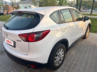 2016 Mazda CX-5 I Рестайлинг, белый, 1720000 рублей, вид 4