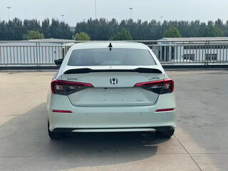 2023 Honda Civic XI, белый, 1900000 рублей, вид 4