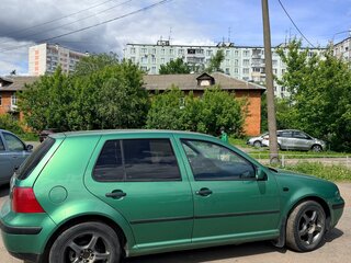 2000 Volkswagen Golf IV, зелёный, 210000 рублей, вид 3