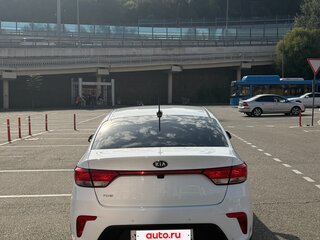 2019 Kia Rio IV, белый, 1260000 рублей, вид 5