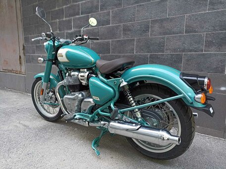 2026 Royal Enfield Classic 650, голубой, 713000 рублей, вид 5