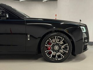 2022 Rolls-Royce Ghost Black Badge II (Series I), чёрный, 30000000 рублей, вид 5