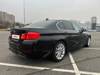 2011 BMW 5 серии 530d xDrive VI (F10/F11/F07), чёрный, 1850000 рублей, вид 5
