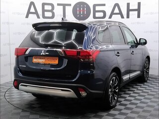 2022 Mitsubishi Outlander III Рестайлинг 3, синий, 2505000 рублей, вид 3