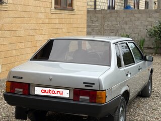 2004 Lada (ВАЗ) 21099, серебристый, 360000 рублей, вид 2