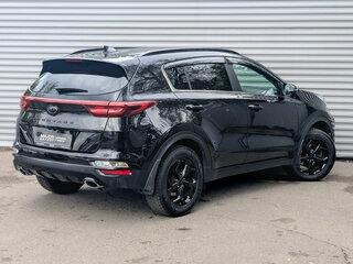 2021 Kia Sportage IV Рестайлинг, чёрный, 2150000 рублей, вид 5
