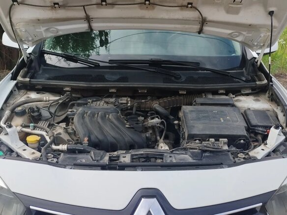 2013 Renault Fluence I Рестайлинг, белый, 750000 рублей - вид 17