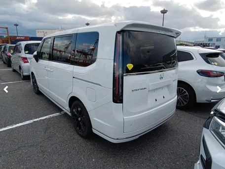 2025 Honda Stepwgn Spada VI, белый, 2850000 рублей, вид 3