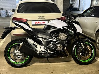 2014 Kawasaki Z 800, белый, 690000 рублей, вид 1