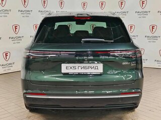 2026 Geely EX5 Гибрид EM-R, зелёный, 3829990 рублей, вид 4