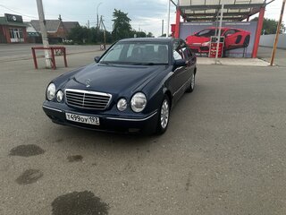 2000 Mercedes-Benz E-Класс 240 II (W210, S210) Рестайлинг, синий, 520000 рублей, вид 4