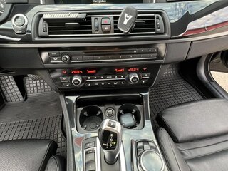2013 BMW 5 серии 530d xDrive VI (F10/F11/F07) Рестайлинг, серый, 3100000 рублей, вид 4