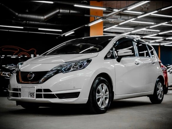 2020 Nissan Note II Рестайлинг, белый, 950000 рублей - вид 3