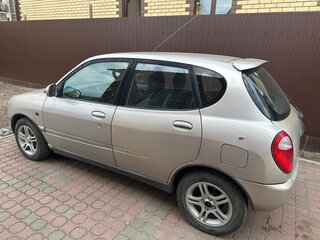 1998 Toyota Duet, серый, 199000 рублей, вид 4