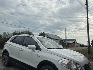 2014 Suzuki SX4 II (S-Cross), белый, 950000 рублей, вид 4