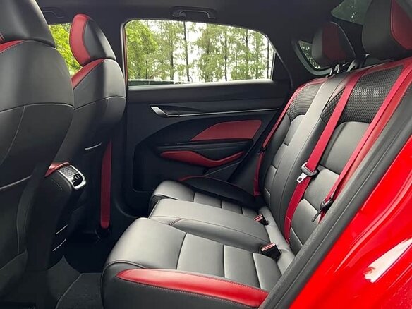 2021 Geely Binrui I Рестайлинг, красный, 1083000 рублей - вид 9