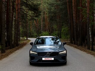 2021 Volvo S60 III, серый, 3650000 рублей, вид 1