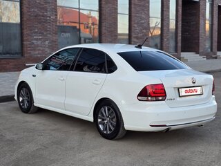 2019 Volkswagen Polo V Рестайлинг, белый, 1020000 рублей, вид 4