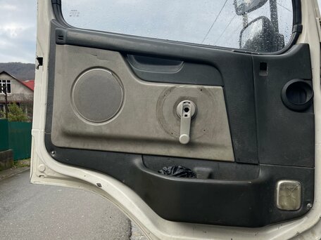 2011 Volvo FM, белый, 2490000 рублей, вид 4