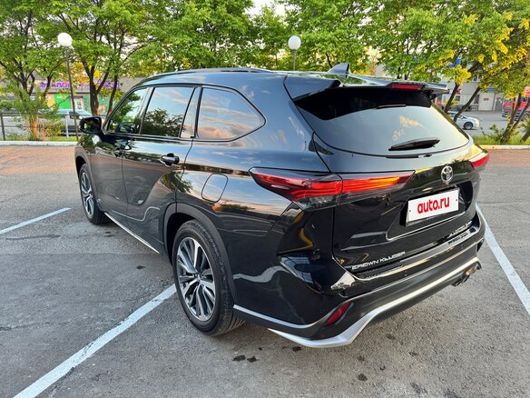 2024 Toyota Crown Kluger, чёрный, 6600000 рублей - вид 7
