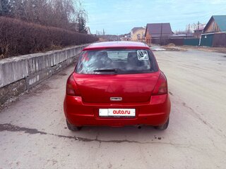 2005 Suzuki Swift AMT III, красный, 399999 рублей, вид 5