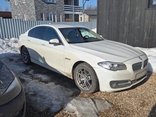 2014 BMW 5 серии 528i xDrive VI (F10/F11/F07) Рестайлинг, белый, 1650000 рублей, вид 1
