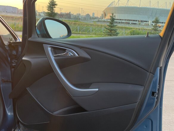 2013 Opel Astra J Рестайлинг, синий - вид 14
