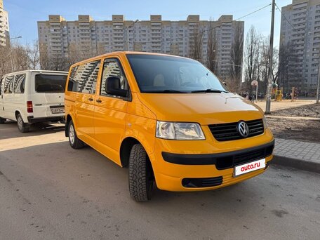 2008 Volkswagen Transporter, жёлтый, 1450000 рублей, вид 3