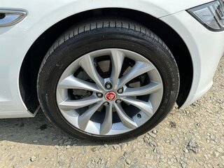 2018 Jaguar XF II, белый, 3500000 рублей, вид 5