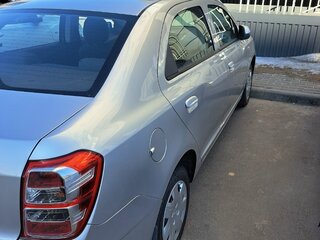 2013 Chevrolet Cobalt II, серебристый, 550000 рублей, вид 3