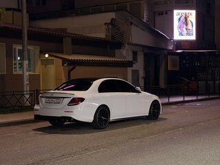 2016 Mercedes-Benz E-Класс 200 V (W213, S213, C238), белый, 2750000 рублей, вид 1