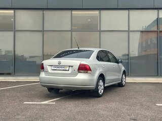 2011 Volkswagen Polo V, серый, 543000 рублей, вид 4