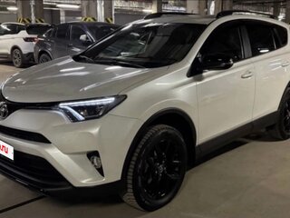 2018 Toyota RAV4 IV (XA40) Рестайлинг, белый, 2250000 рублей, вид 1