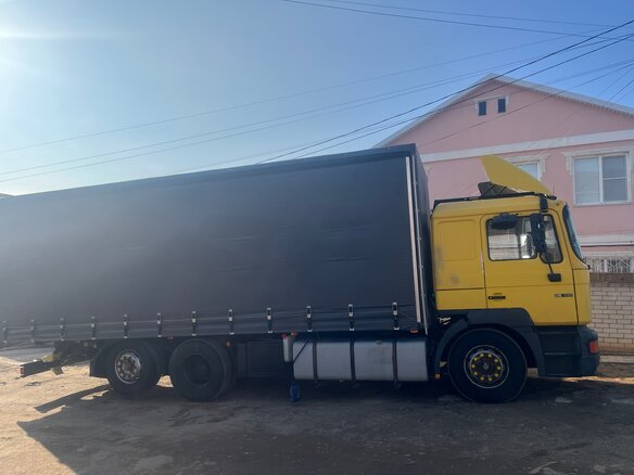 1999 MAN 26, жёлтый, 2300000 рублей - вид 5