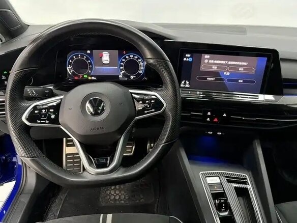 2022 Volkswagen Golf VIII, синий, 1679000 рублей - вид 10
