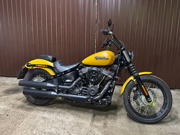2019 Harley-Davidson Street Bob, золотистый, 960000 рублей - вид 6
