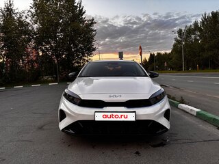 2021 Kia K3 II Рестайлинг, белый, 1580000 рублей, вид 1