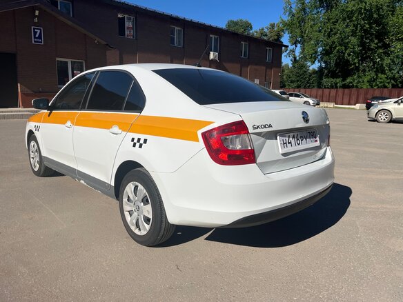 2019 Skoda Rapid I Рестайлинг, белый, 695000 рублей - вид 3