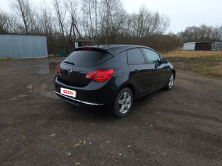 2014 Opel Astra J Рестайлинг, чёрный, 750000 рублей, вид 3