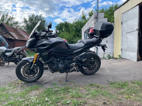 2015 Yamaha MT-09 Tracer (FJ-09), чёрный, 747000 рублей, вид 1