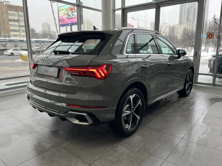 2026 Audi Q3 35 TFSI II (F3), серый, 4500000 рублей, вид 4