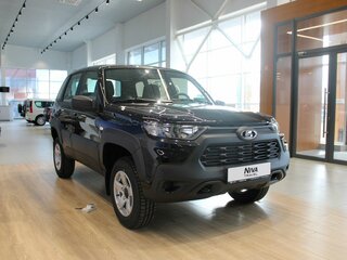 2026 Lada (ВАЗ) Niva Travel I Рестайлинг, чёрный, 1528000 рублей, вид 3