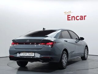 2022 Hyundai Avante VII, голубой, 1565000 рублей, вид 3