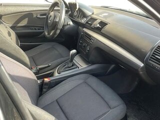 2009 BMW 1 серии 116i I (E81/E82/E87/E88) Рестайлинг, чёрный, 650000 рублей, вид 4